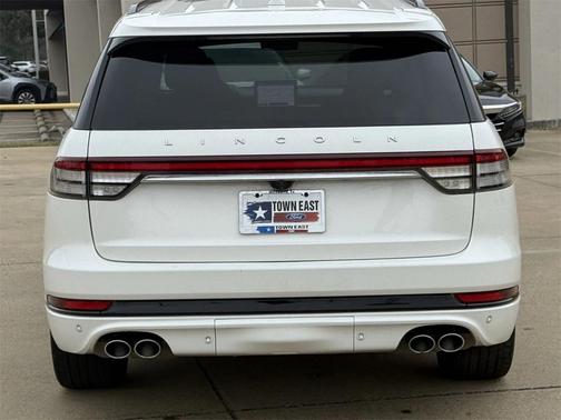2022 Lincoln Aviator Reserve AWD