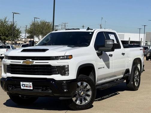2024 Chevrolet Silverado 2500 Custom