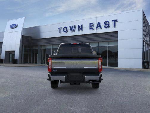 Agate Black Metallic 2026 Ford F-250 King Ranch