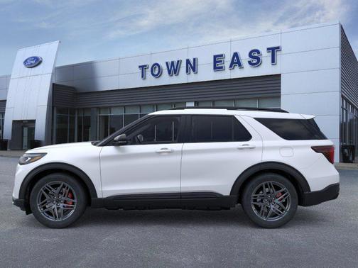 Star White Metallic Tri-Coat 2026 Ford Explorer ST