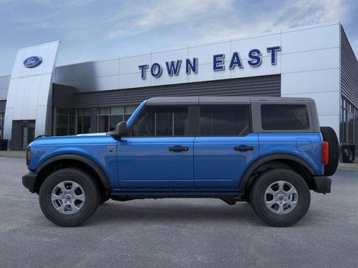 Velocity Blue Metallic 2026 Ford Bronco Big Bend