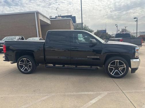 2017 Chevrolet Silverado 1500 1LT