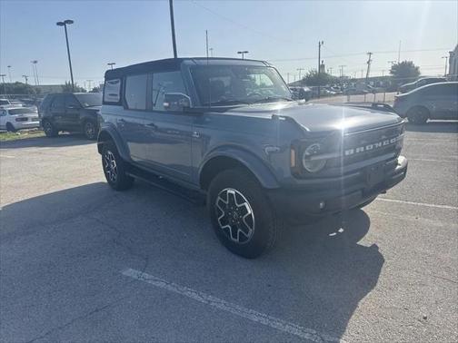 2023 Ford Bronco Outer Banks
