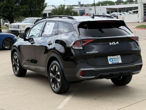 Ebony Black 2023 Kia Sportage X-Line