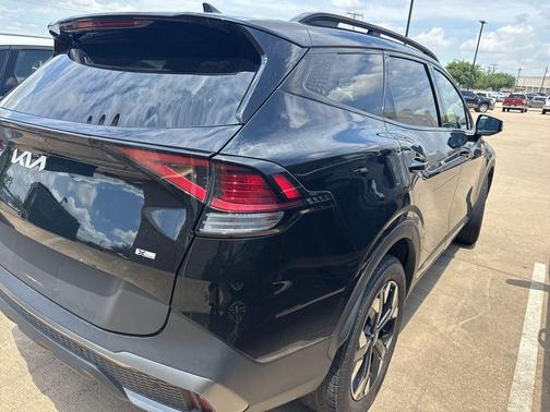 Ebony Black 2023 Kia Sportage X-Line