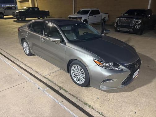 2017 Lexus ES 350 Base