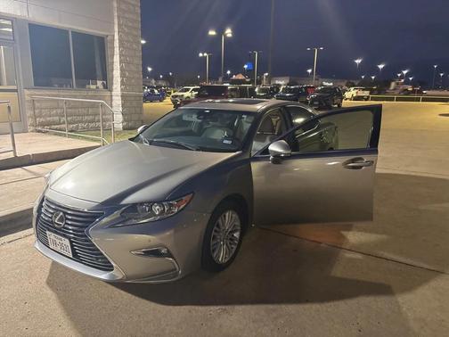2017 Lexus ES 350 Base