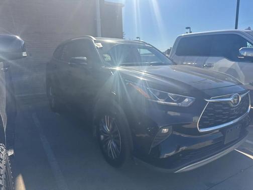 2020 Toyota Highlander Platinum