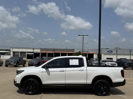 2025 Honda Ridgeline Black