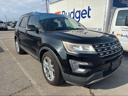 Shadow Black 2017 Ford Explorer XLT