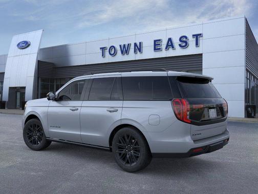 Glacier Gray Metallic Tri-Coat 2026 Ford Expedition Platinum