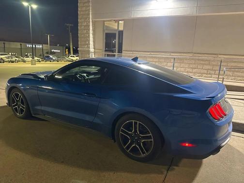 2020 Ford Mustang EcoBoost Premium