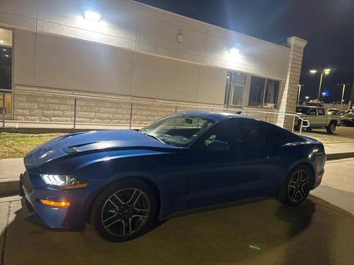 2020 Ford Mustang EcoBoost Premium