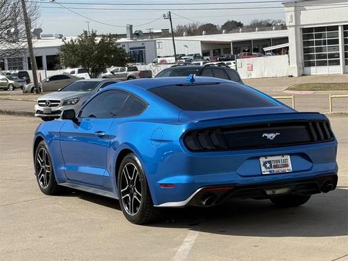 2020 Ford Mustang EcoBoost Premium