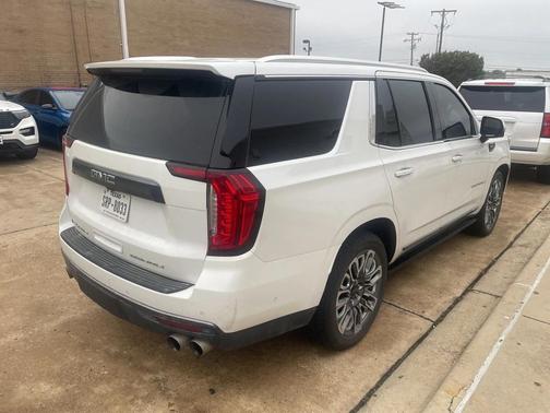 2023 GMC Yukon Denali Ultimate