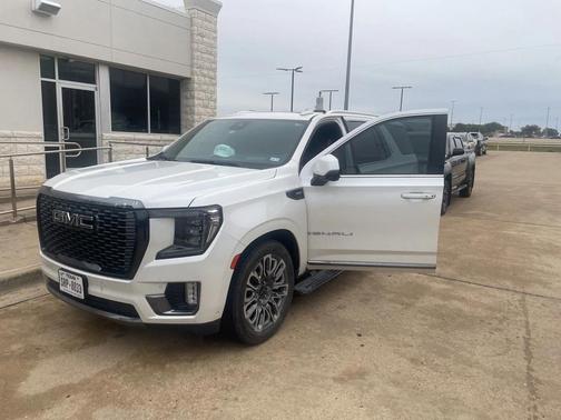2023 GMC Yukon Denali Ultimate