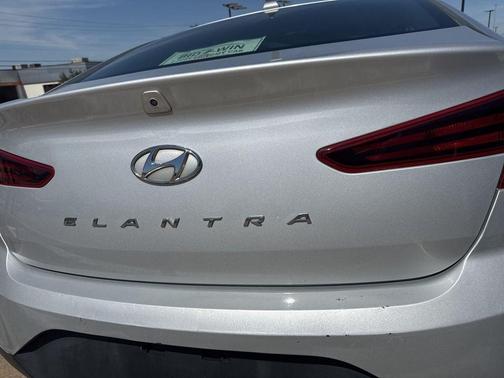 2019 Hyundai ELANTRA Value Edition