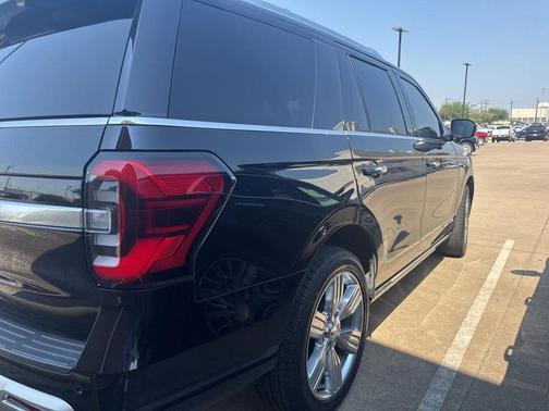 2023 Ford Expedition Platinum