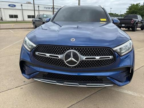 2023 Mercedes-Benz GLC 300 Base