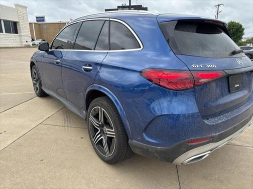 2023 Mercedes-Benz GLC 300 Base
