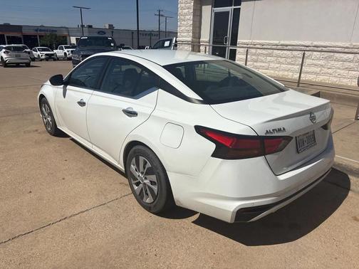 2024 Nissan Altima S FWD