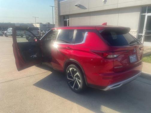 2024 Mitsubishi Outlander SE 2.5 2WD