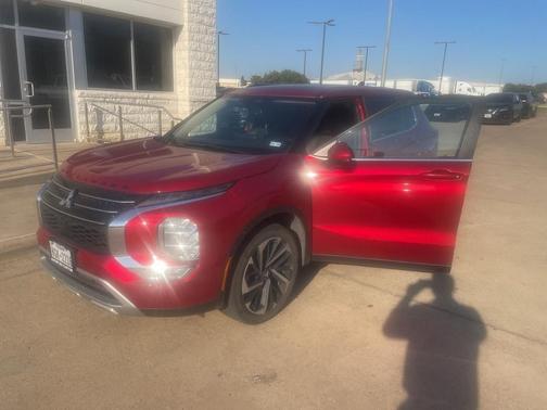 2024 Mitsubishi Outlander SE 2.5 2WD