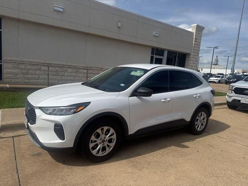 Oxford White 2024 Ford Escape Active