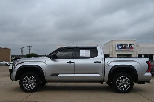 2023 Toyota Tundra Hybrid 1794 Edition