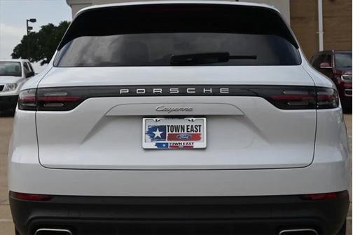 2019 Porsche Cayenne Base