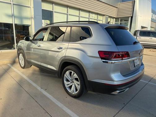2023 Volkswagen Atlas 2.0T SE w/Technology