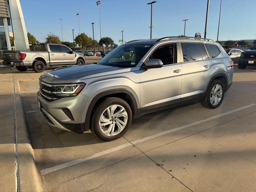 2023 Volkswagen Atlas 2.0T SE w/Technology