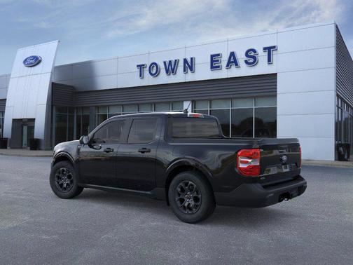 Shadow Black 2026 Ford Maverick XLT