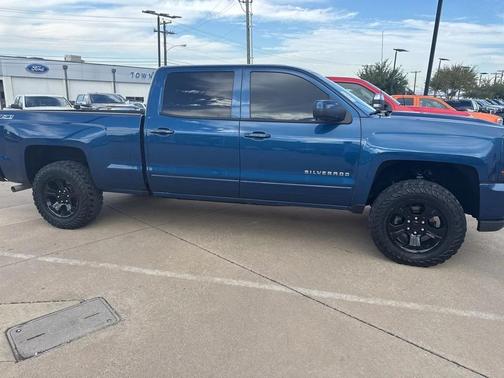 2017 Chevrolet Silverado 1500 2LT