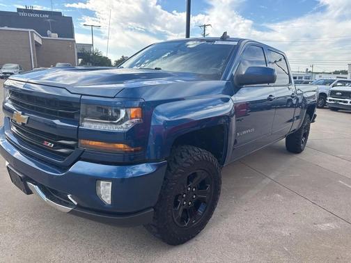 2017 Chevrolet Silverado 1500 2LT