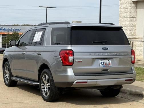 2022 Ford Expedition XLT