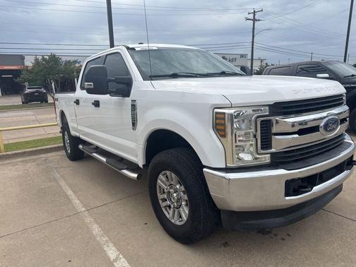 Oxford White 2018 Ford F-250 XLT