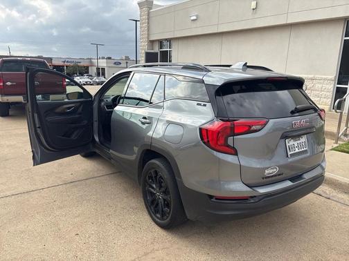 2020 GMC Terrain SLE