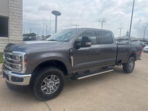 Carbonized Gray Metallic 2024 Ford F-350 Lariat