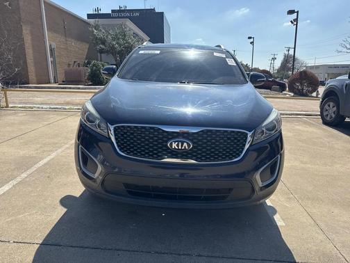 2018 Kia Sorento LX