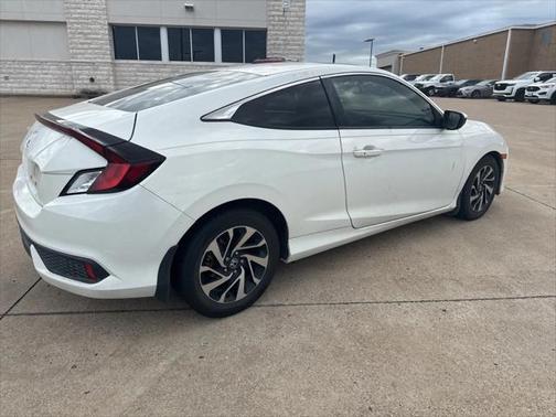 2016 Honda Civic LX-P