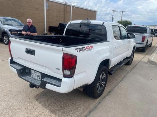 2019 Toyota Tacoma TRD Sport