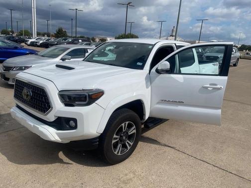 2019 Toyota Tacoma TRD Sport