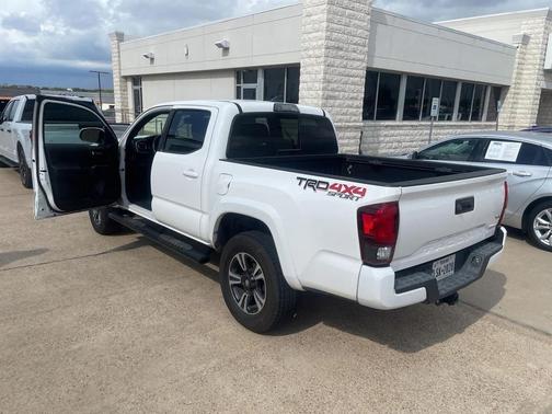 2019 Toyota Tacoma TRD Sport