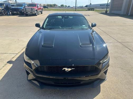 2022 Ford Mustang EcoBoost Premium