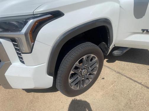 2022 Toyota Tundra Hybrid Limited