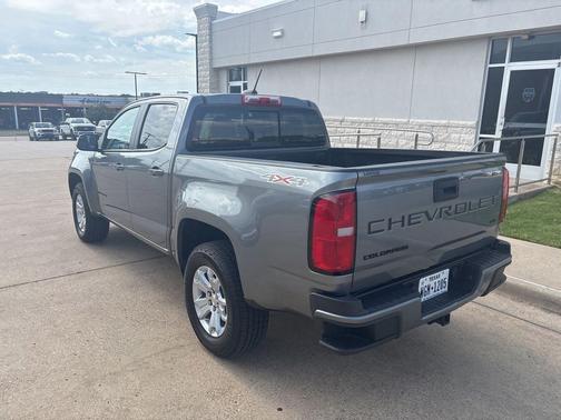 Satin Steel Metallic 2022 Chevrolet Colorado LT
