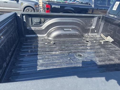 2021 RAM 2500 Big Horn Crew Cab 4x4 6'4' Box