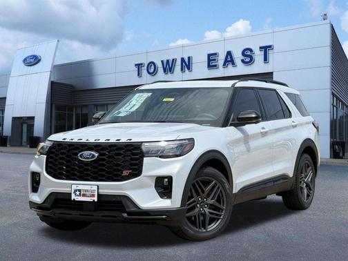Space White Metallic 2026 Ford Explorer ST