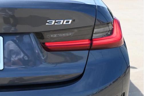 2021 BMW 330 330i